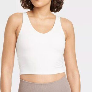 NWT Women's Flex Light Support V-Neck Cropped Tank Top
